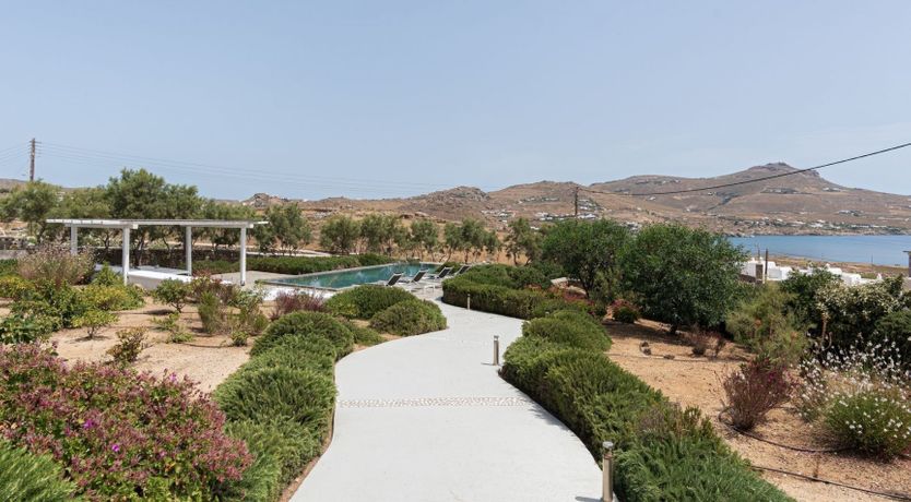 Photo of Rugged Good Looks