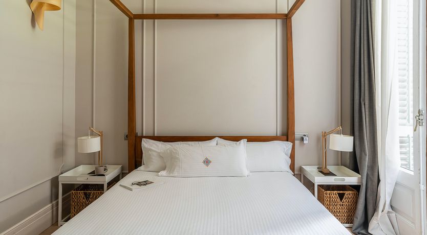 Photo of Modern Romance