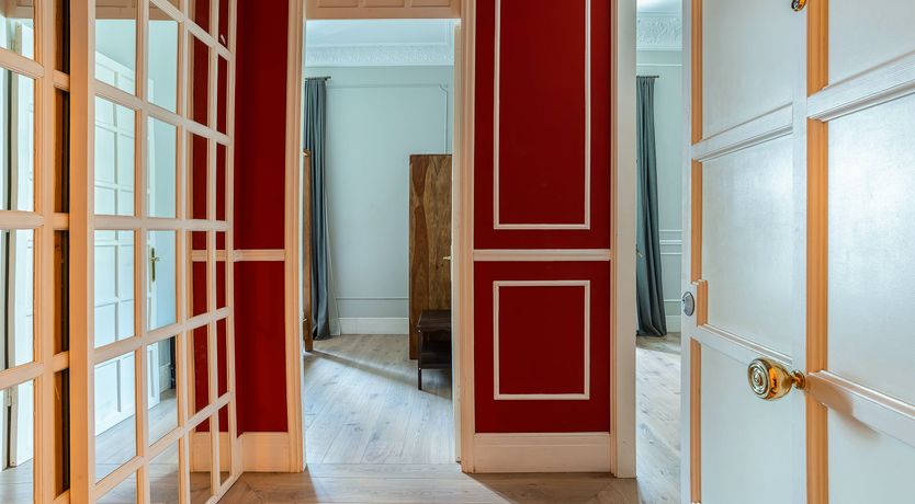 Photo of Modern Romance