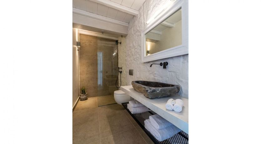 Photo of Driftwood & Olives