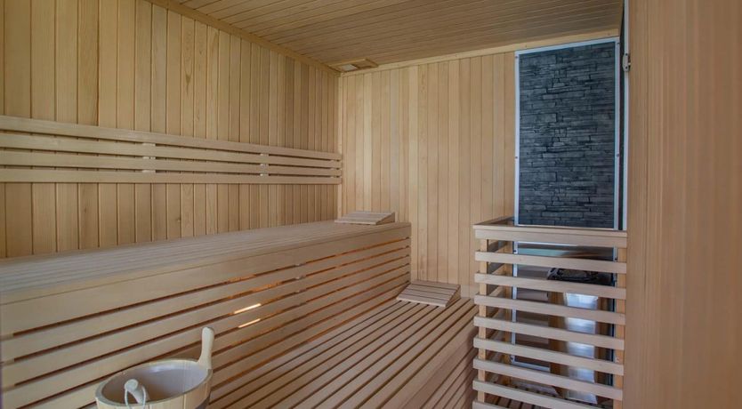 Photo of Citrus Tree Breeze