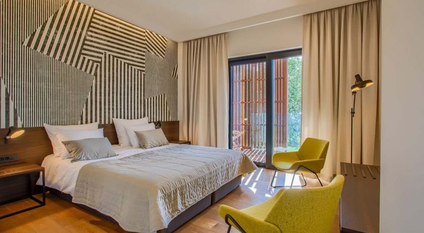 Photo of Citrus Tree Breeze