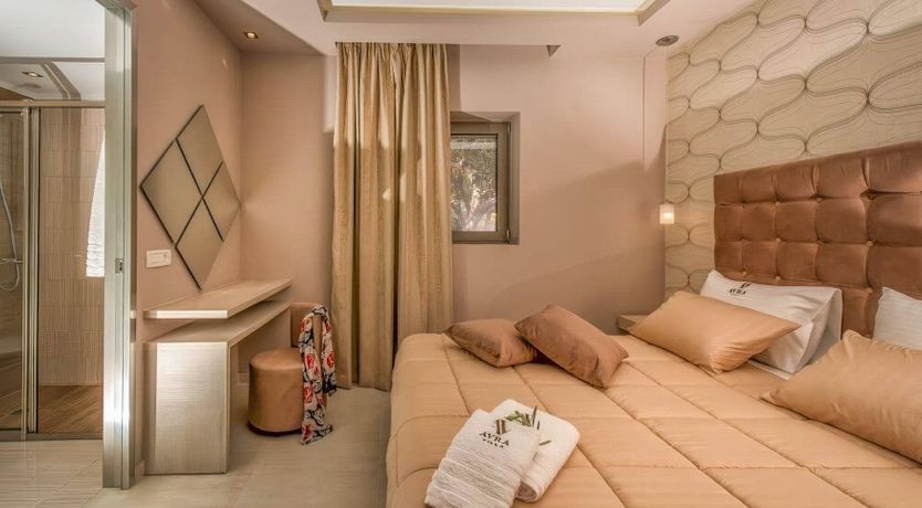 Photo of Flower of Levante