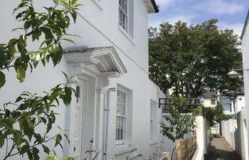 Regency Secret Holiday Cottage