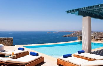 Astride the Aegean Villa