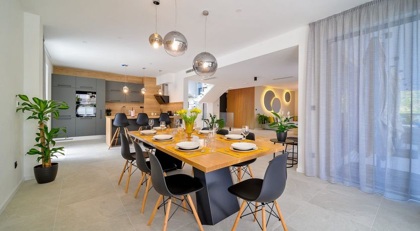 Photo of Gin & Lemon Juice