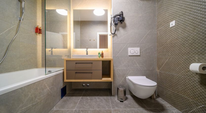 Photo of Gin & Lemon Juice