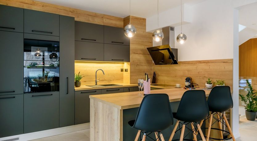 Photo of Gin & Lemon Juice