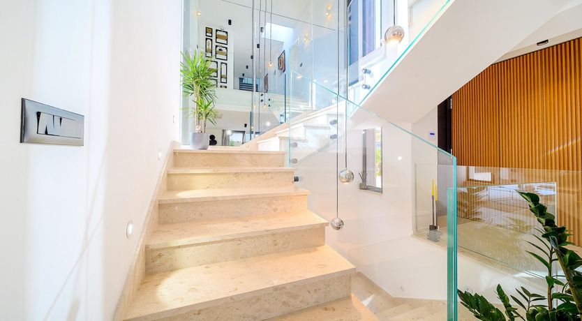 Photo of Gin & Lemon Juice