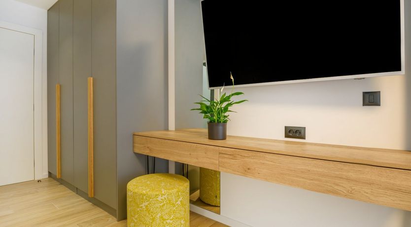 Photo of Gin & Lemon Juice