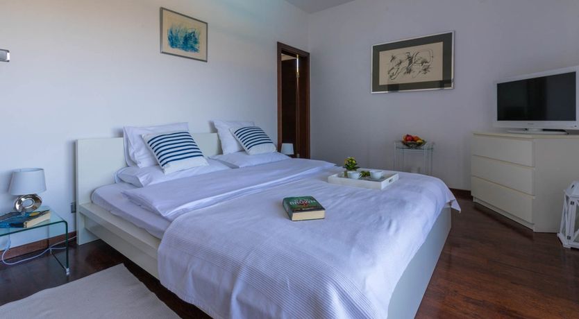 Photo of Ace Up Our Sleeves