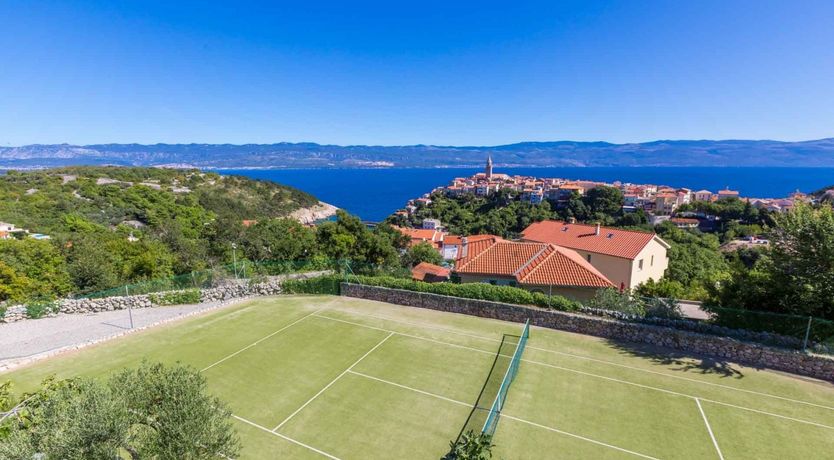 Photo of Ace Up Our Sleeves