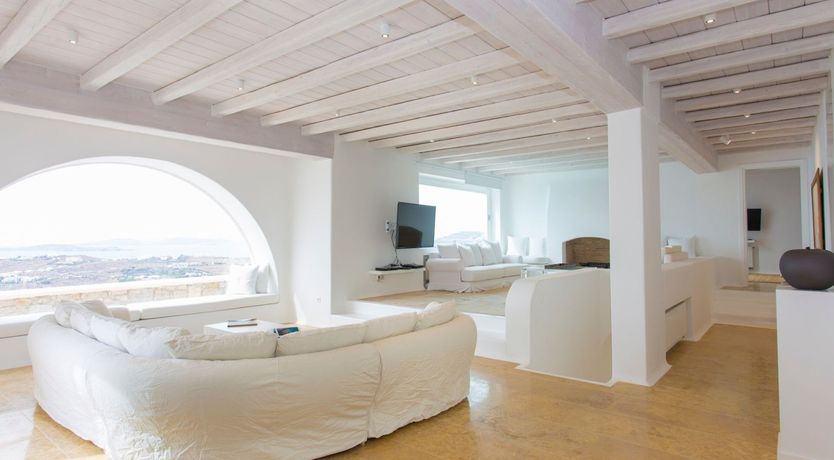 Photo of An Eye To The Sea