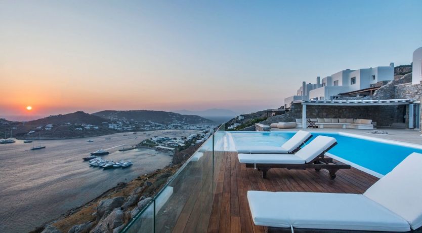 Photo of An Eye To The Sea