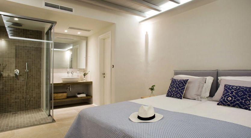 Photo of The Deep Blue