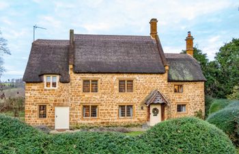 Ace of Clubs Holiday Cottage