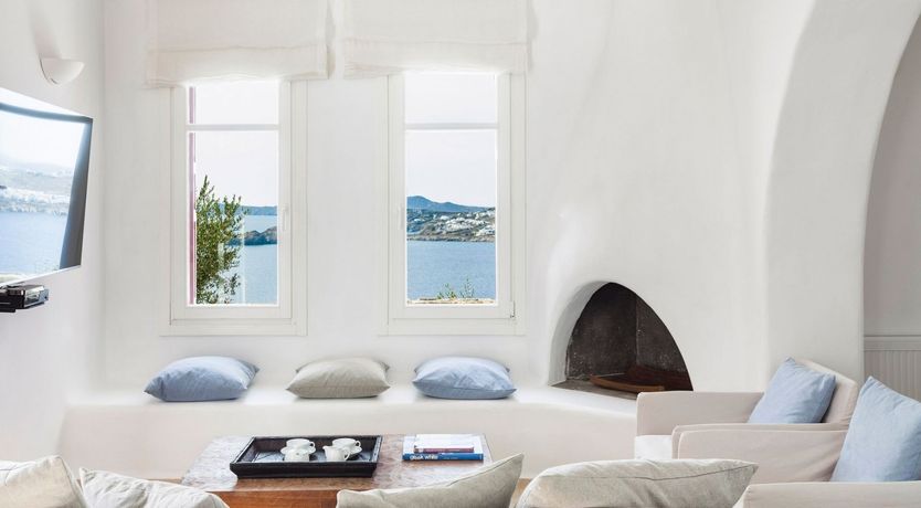 Photo of Mykonian Shimmer