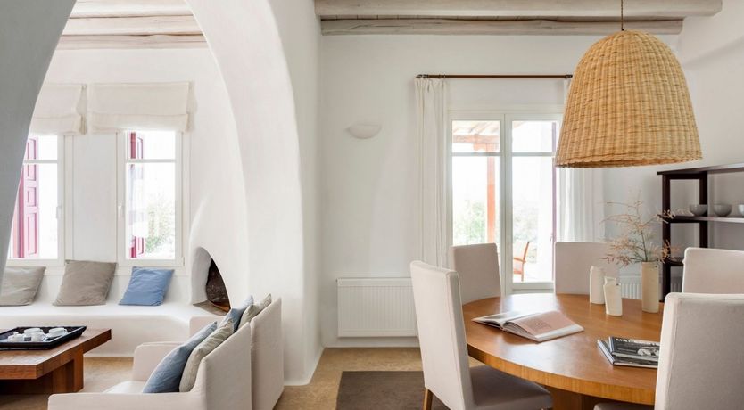 Photo of Mykonian Shimmer