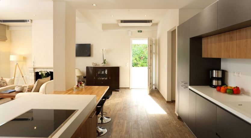 Photo of Silhouette Majestic