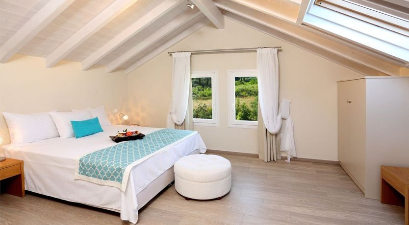 Photo of Silhouette Majestic