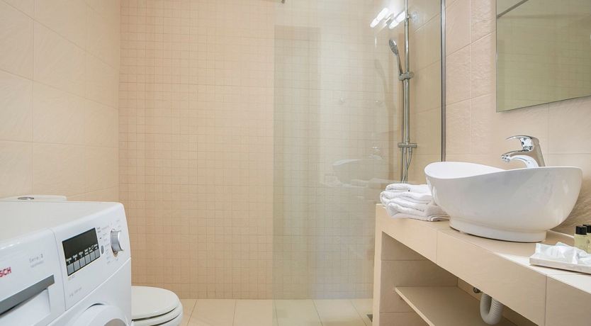 Photo of Ionian Peach