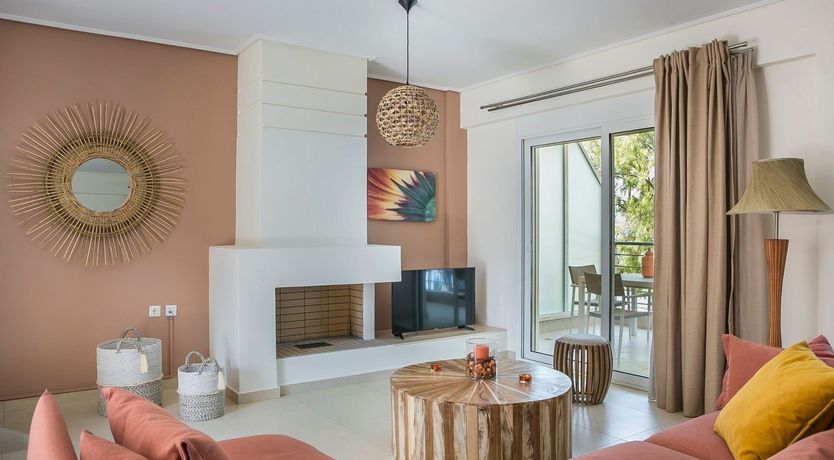 Photo of Ionian Peach