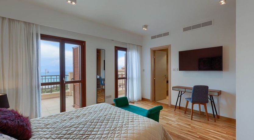 Photo of Born of Seafoam