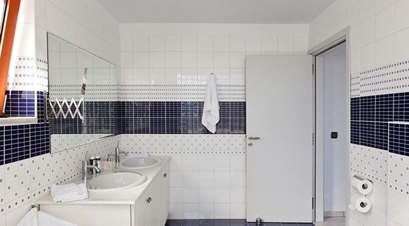 Photo of Where Earth Meets The Sea