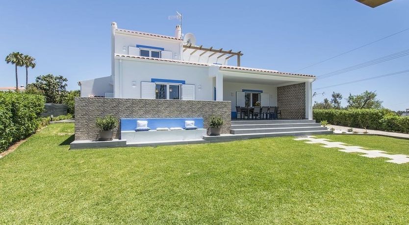 Photo of Family Fortunes