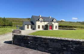 Photo of waterville-luxury-cottage