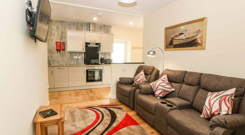 Photo of Tyddyn Sianel - Onnen