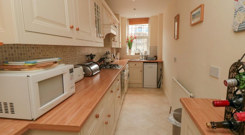 Photo of Sandsend Sunset View