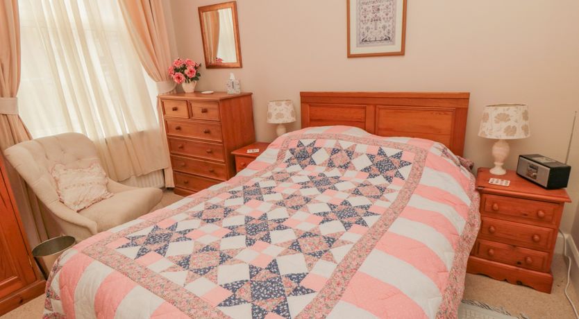 Photo of Sandsend Sunset View