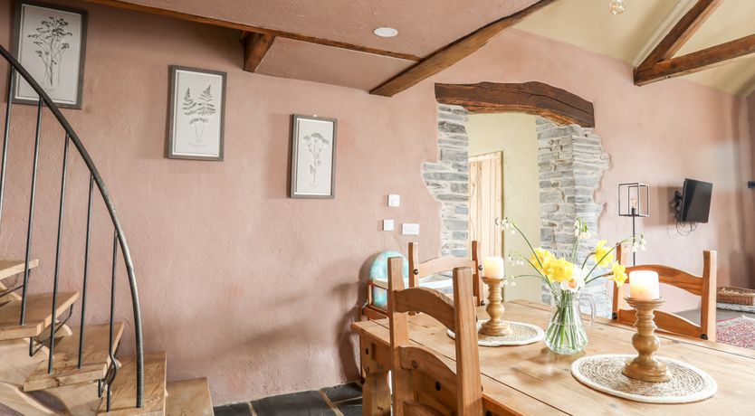 Photo of Tyn Llwyn Cornel Eco Barn