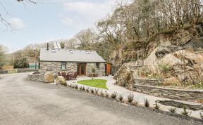 Photo of Tyn Llwyn Cornel Eco Barn