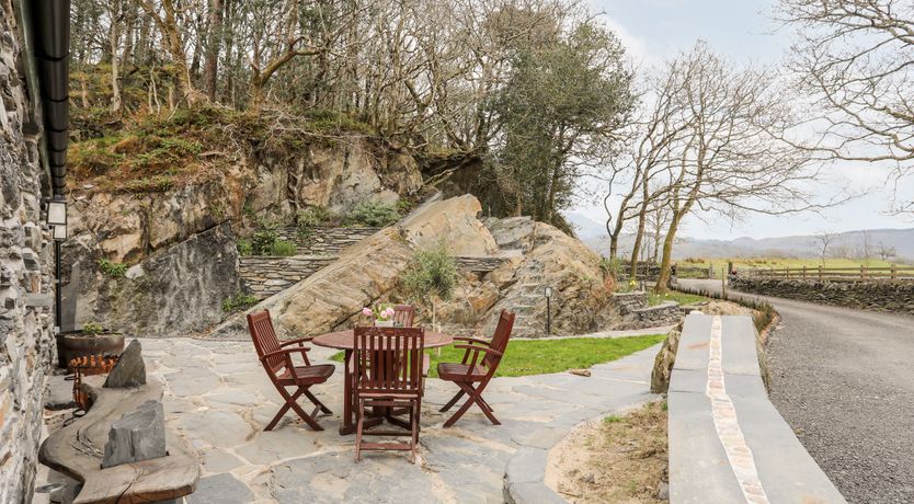 Photo of Tyn Llwyn Cornel Eco Barn