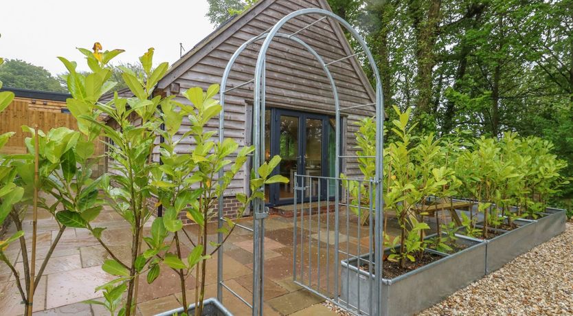 Photo of Roman Lodge