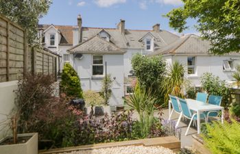 Midhurst Holiday Cottage