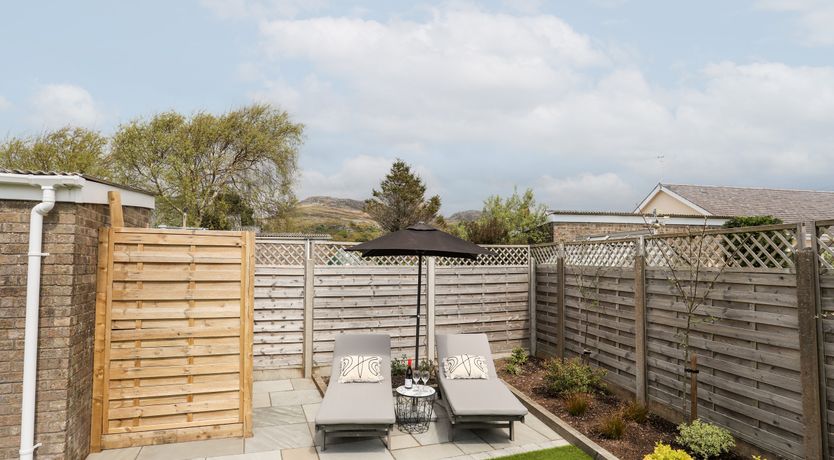 Photo of 31 Beach Road