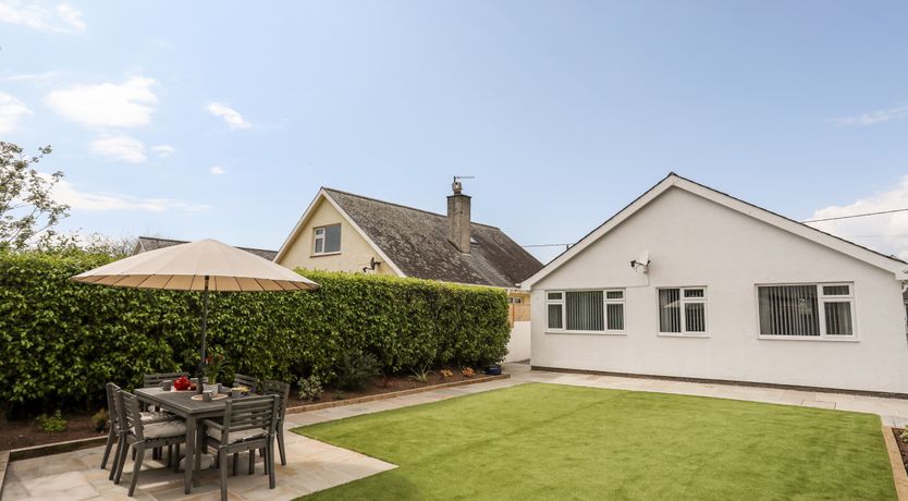 Photo of 31 Beach Road