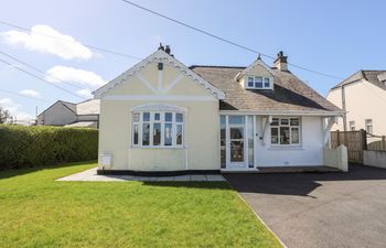 Gwynant - Bull Bay Holiday Cottage
