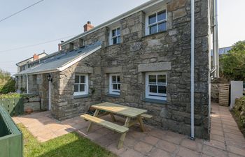 15 Boscaswell Downs Holiday Cottage