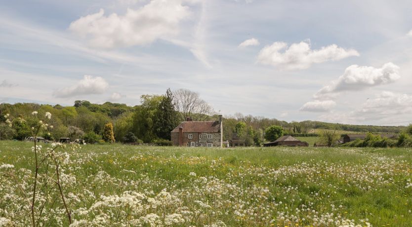 Photo of 2 Court Farm