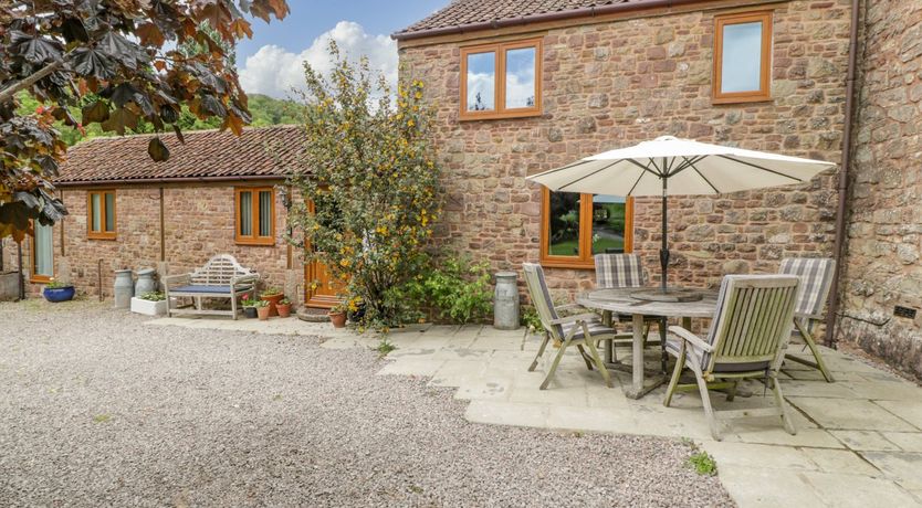 Photo of Sutton Barn