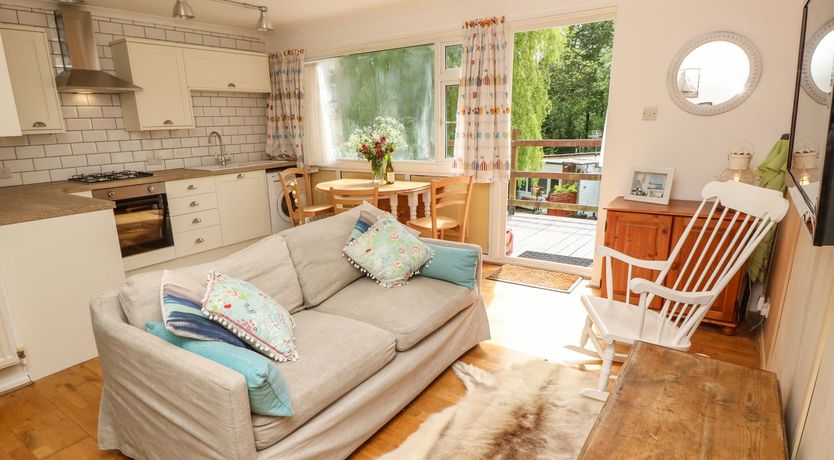 Photo of Willow Cabin