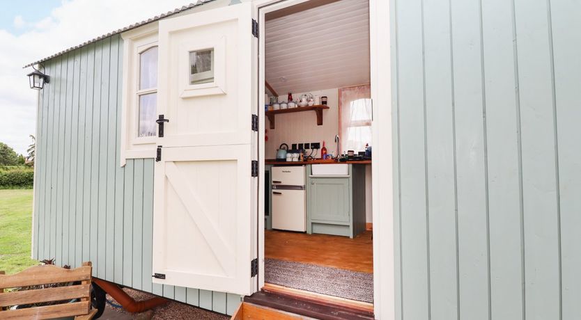 Photo of Honeybee Lodge