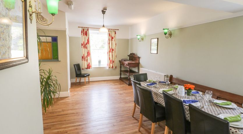 Photo of Mulgrave House