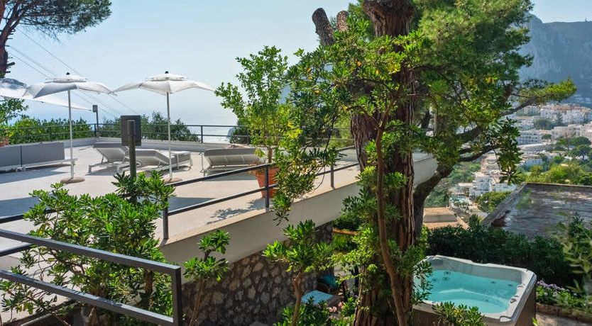 Photo of The Madonna