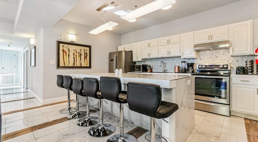 Photo of Twin Oaks Pad