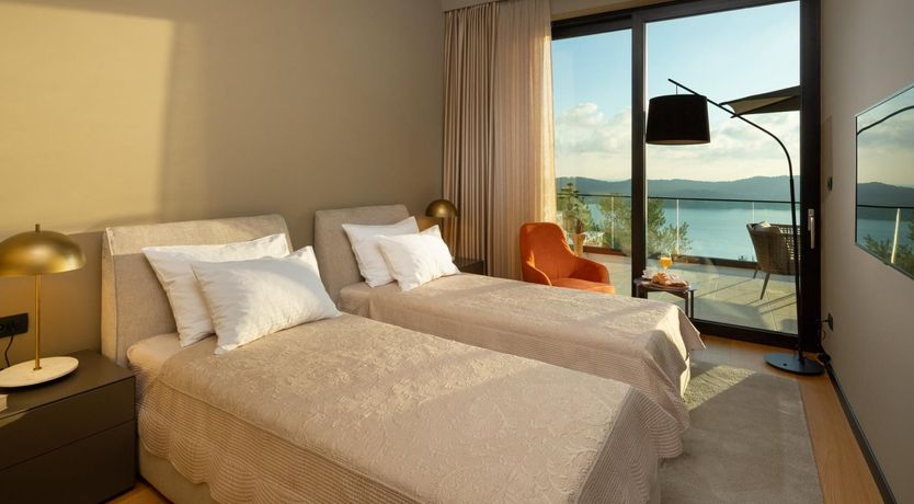 Photo of The Little Sunset